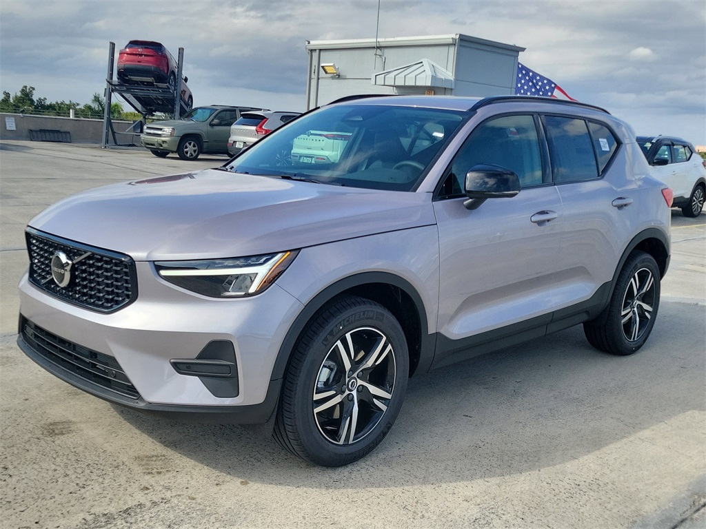 new 2026 Volvo XC40 car, priced at $43,595