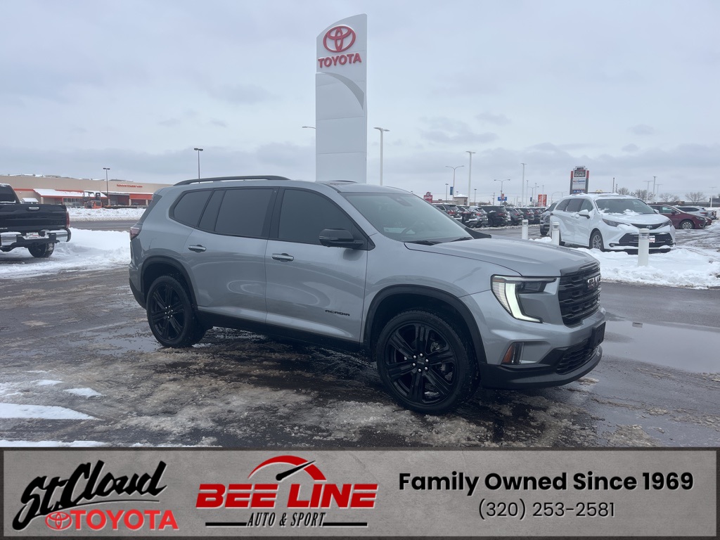 2024 GMC Acadia Elevation's photo