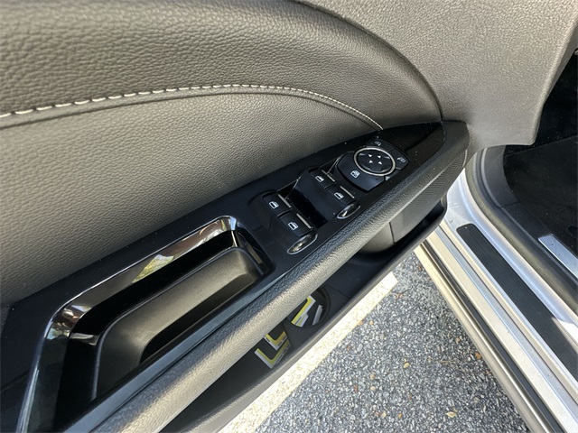 2014 Ford Fusion Titanium photo 13