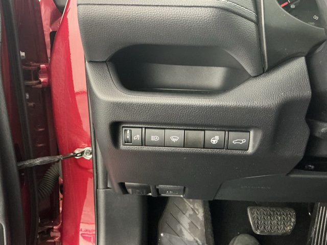 used 2019 Toyota RAV4 car, priced at $25,664