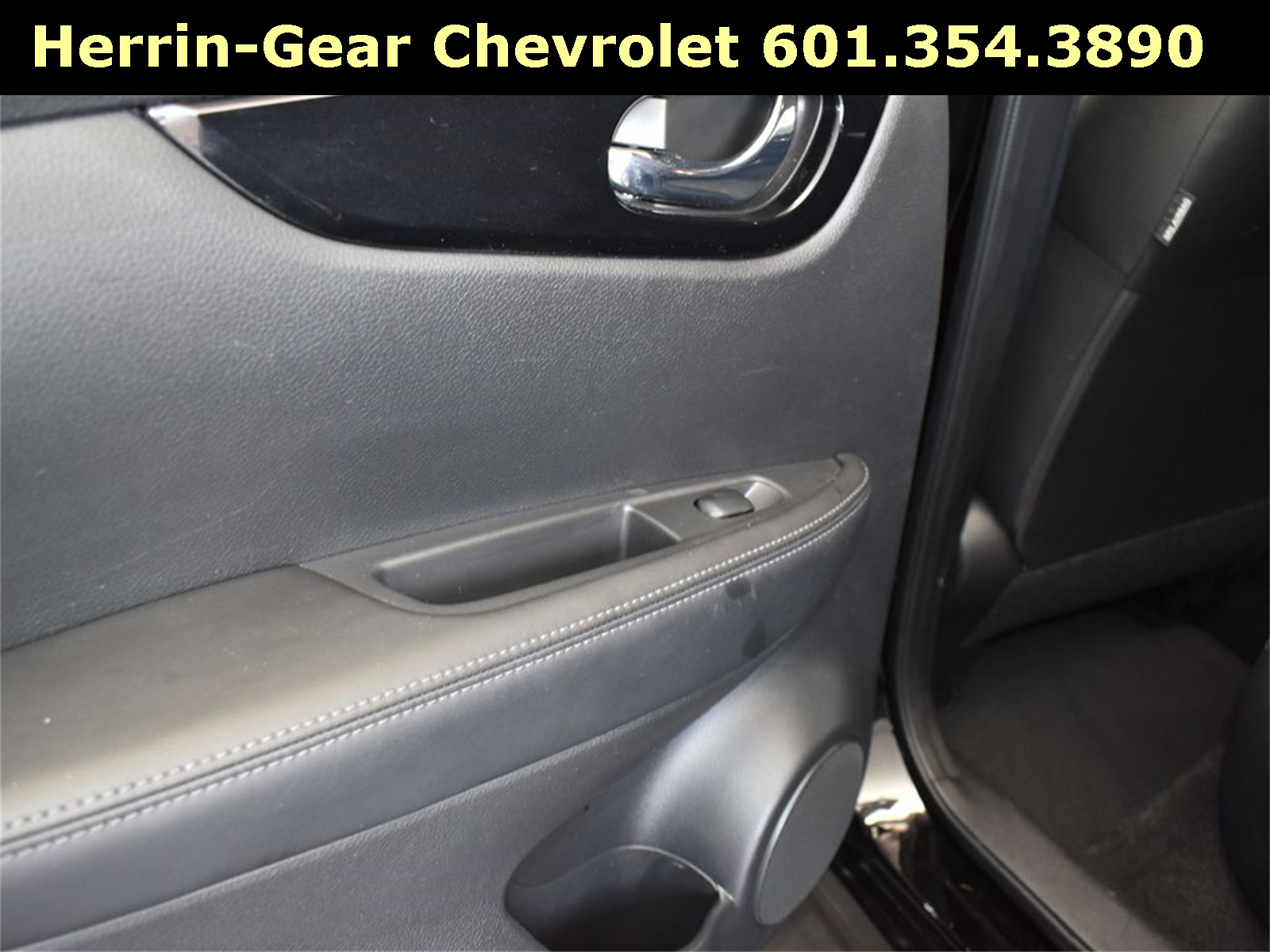 2022 Magnetic Black Pearl Nissan Rogue Sport SV FWD SUV