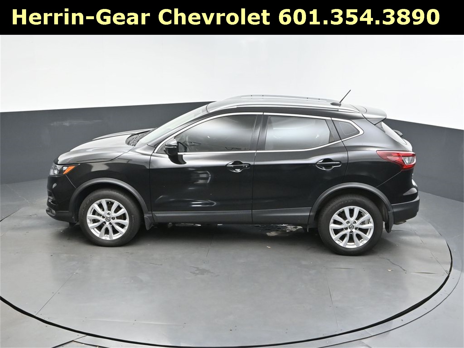 2022 Magnetic Black Pearl Nissan Rogue Sport SV FWD SUV