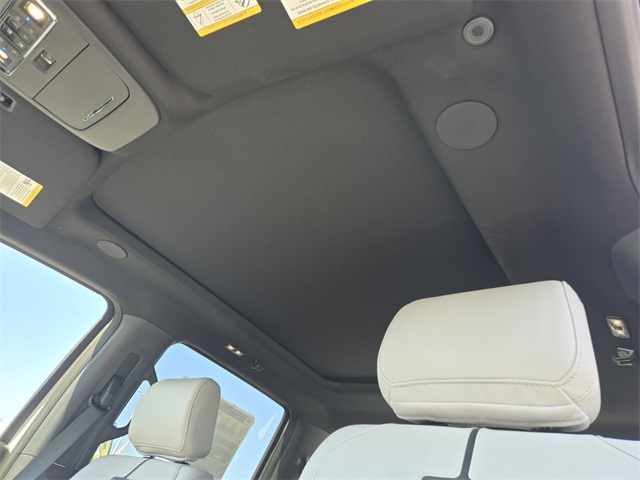 New 2025 Ford F-150 Lightning Platinum 4D Crew Cab