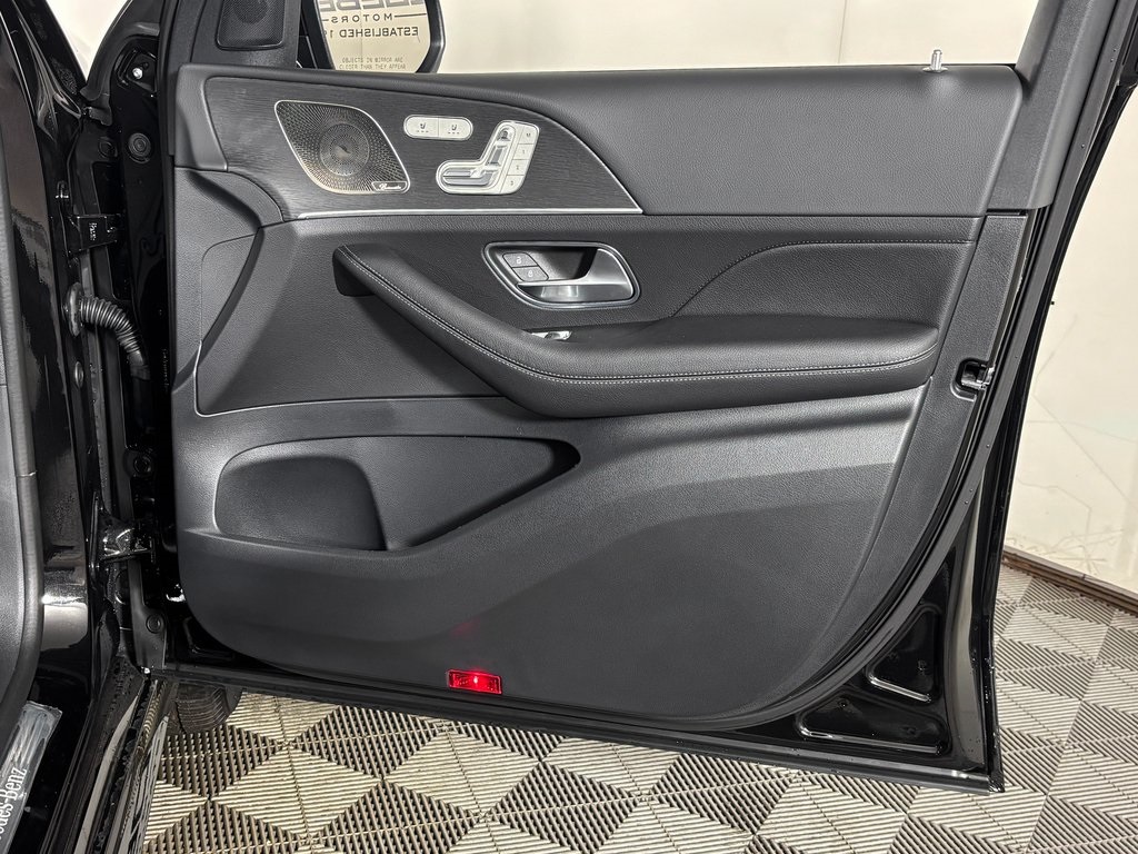 new 2026 Mercedes-Benz GLE car, priced at $75,165