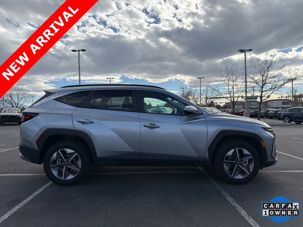 2025 Hyundai Tucson SEL photo 4