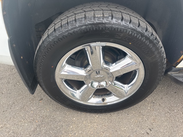 2010 Summit White Chevrolet Tahoe LS 4X4 SUV