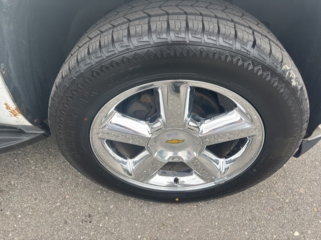2010 Summit White Chevrolet Tahoe LS 4X4 SUV