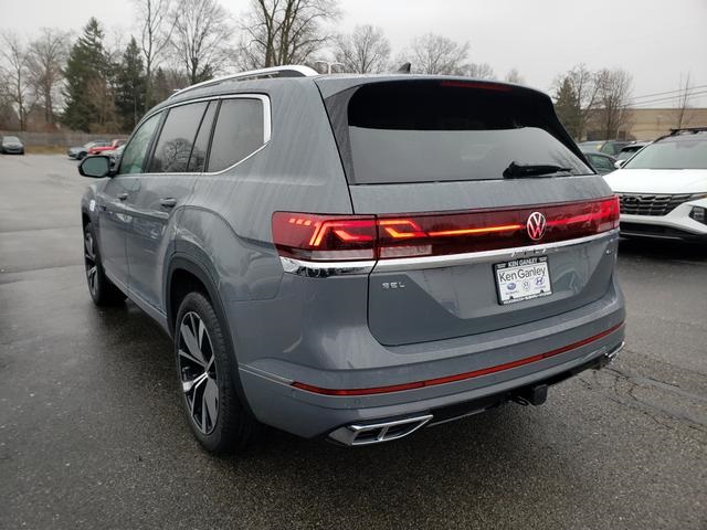new 2026 Volkswagen Atlas car, priced at $57,703