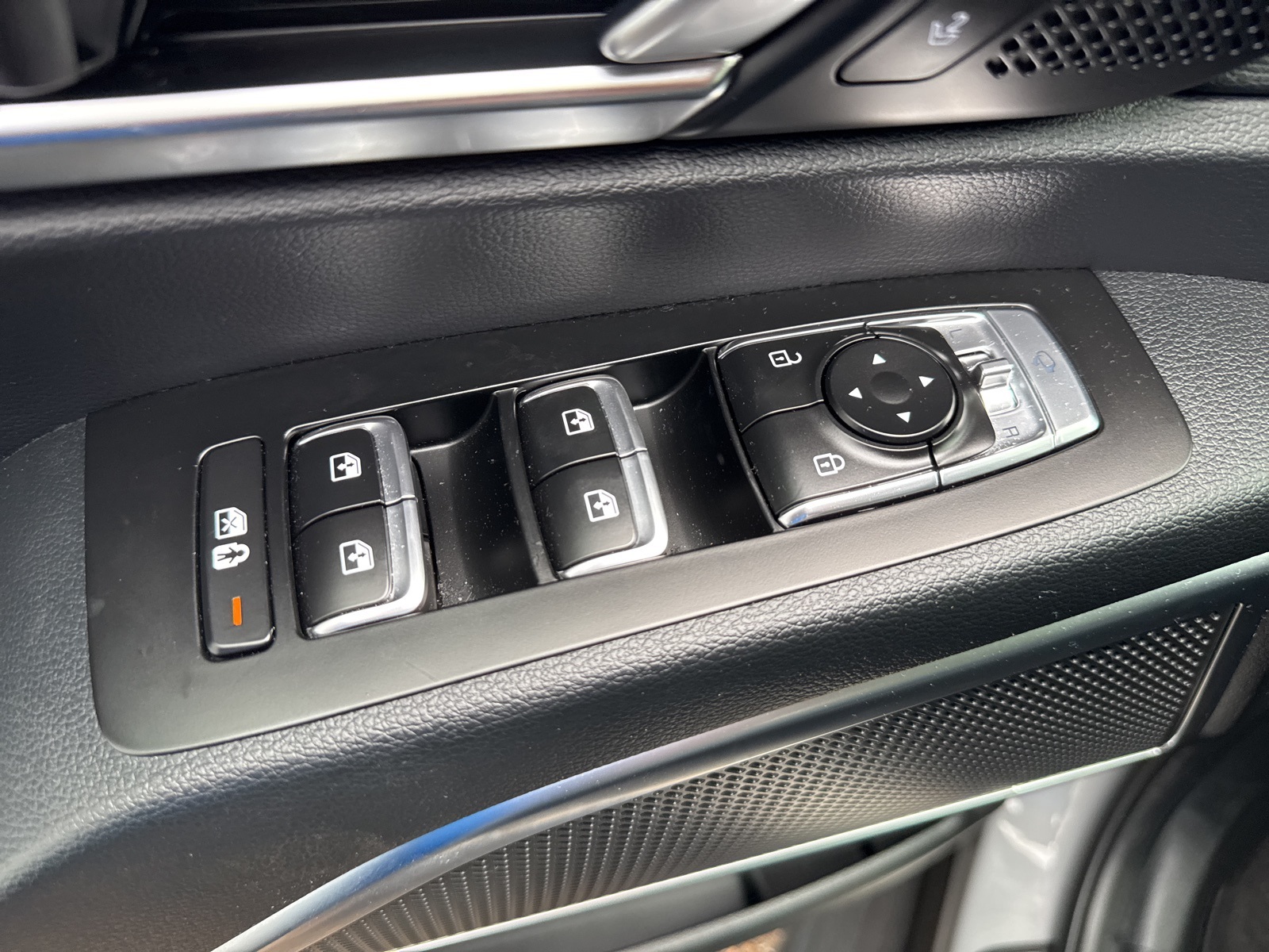 2024 Wolf Gray Kia Telluride SX X-Line AWD SUV