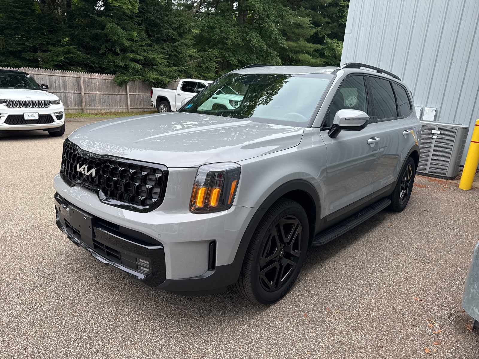 2024 Wolf Gray Kia Telluride SX X-Line AWD SUV