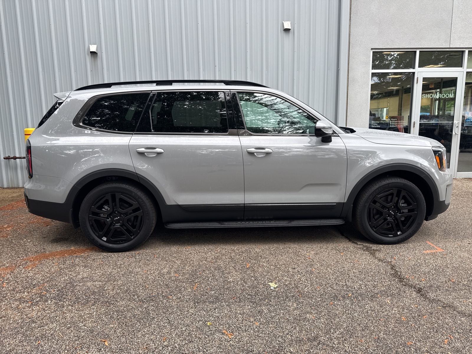 2024 Wolf Gray Kia Telluride SX X-Line AWD SUV