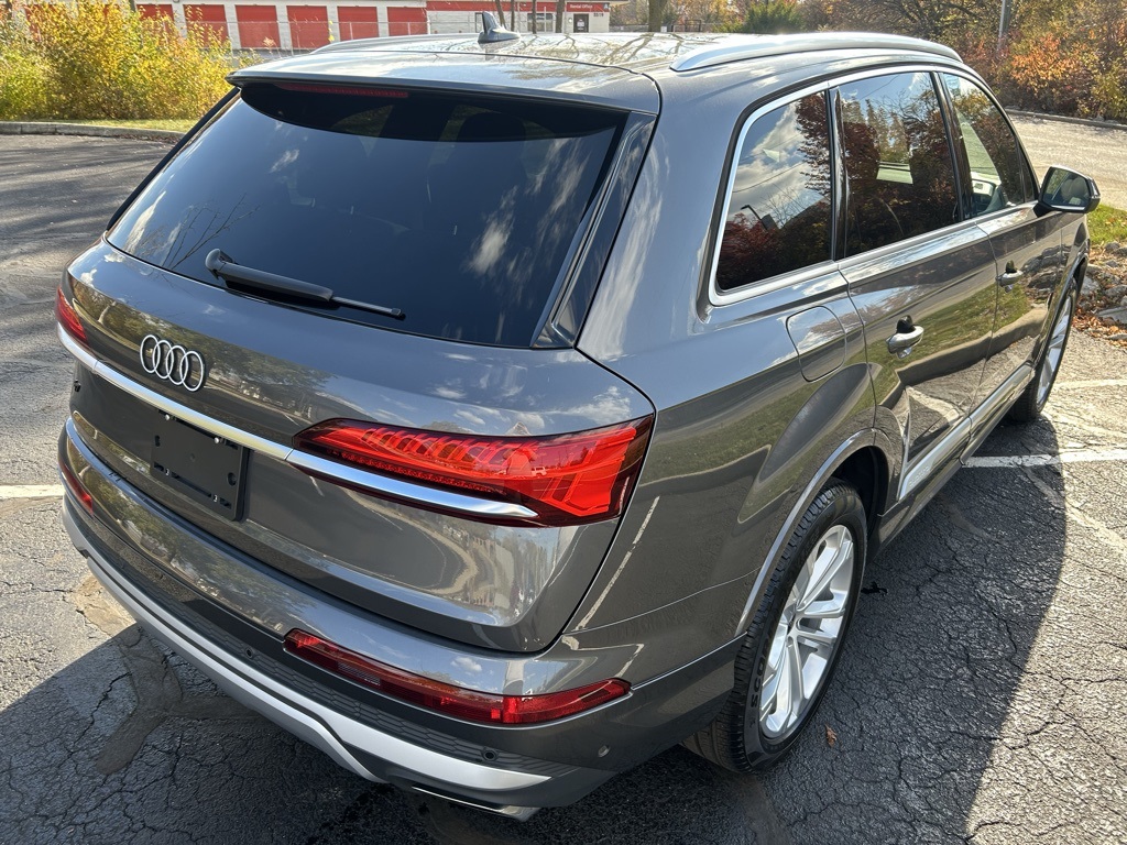 used 2025 Audi Q7 car, priced at $54,199