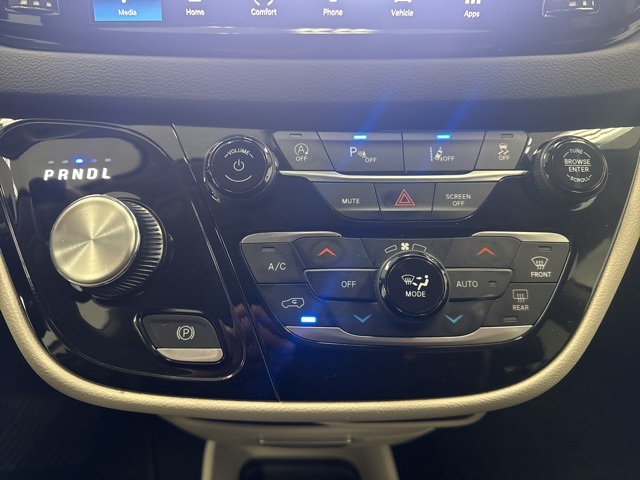 used 2023 Chrysler Pacifica car, priced at $24,999