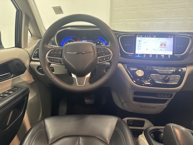 used 2023 Chrysler Pacifica car, priced at $24,999