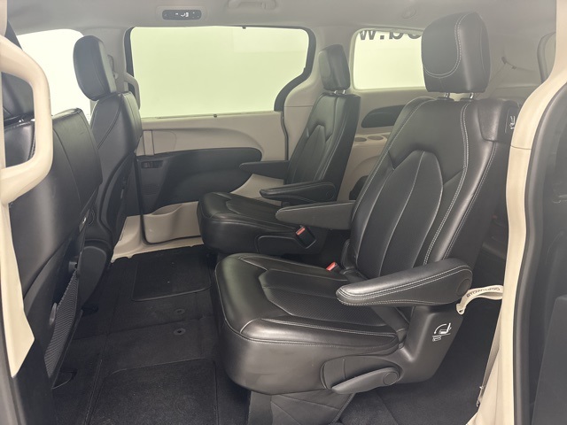 used 2023 Chrysler Pacifica car, priced at $24,999