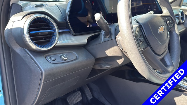 used 2025 Chevrolet Trax car, priced at $21,254