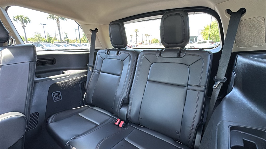 2020 Burgundy Velvet Metallic Tinted Clearcoat Lincoln Aviator Reserve AWD SUV