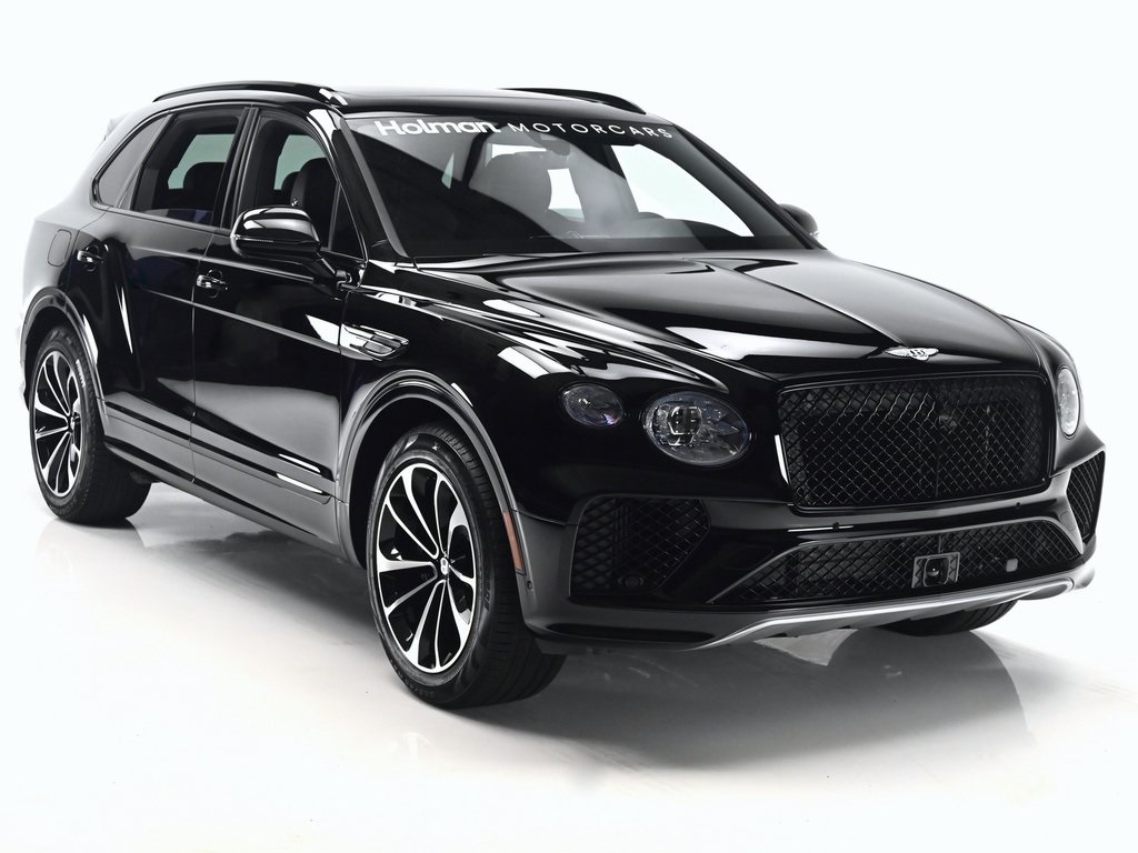 2025 Bentley Bentayga V8 photo 3