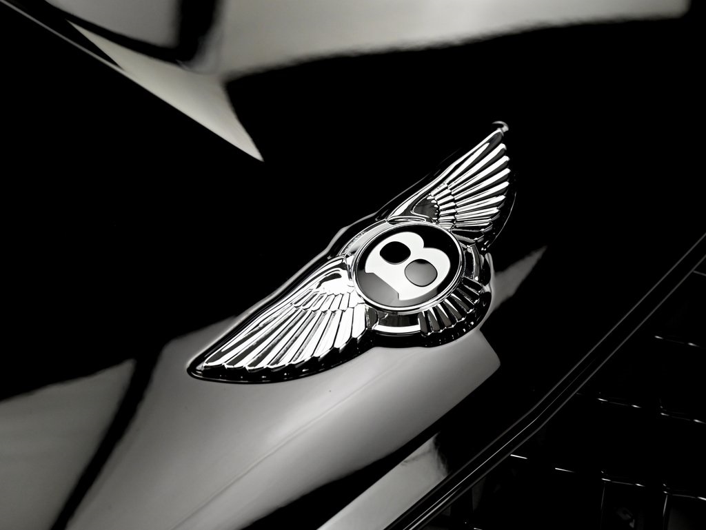 2025 Bentley Bentayga V8 photo 31