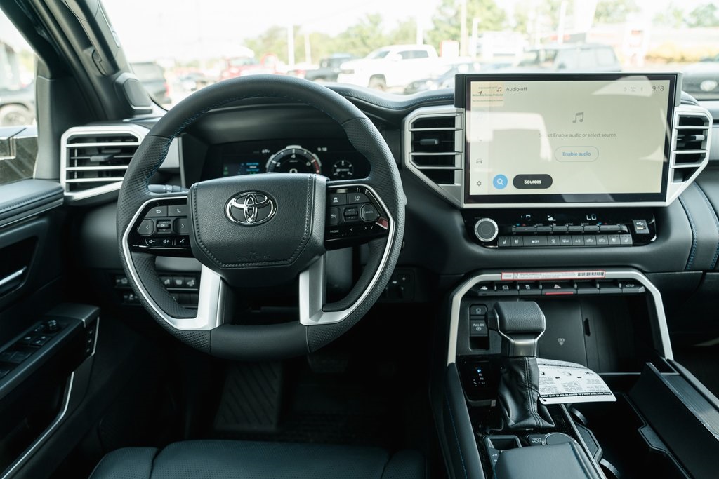2025 Toyota Tundra Platinum CrewMax photo 13