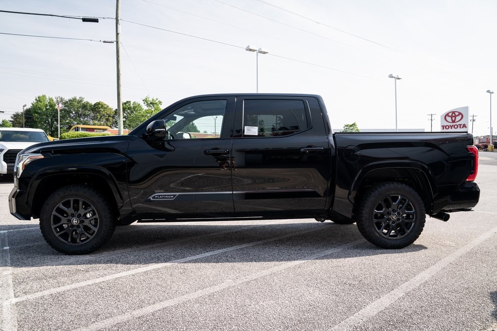 2025 Toyota Tundra Platinum CrewMax photo 3