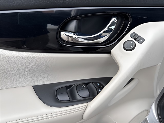 Used 2020 Nissan Rogue Sport SUV