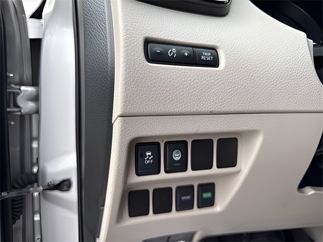 Used 2020 Nissan Rogue Sport SUV