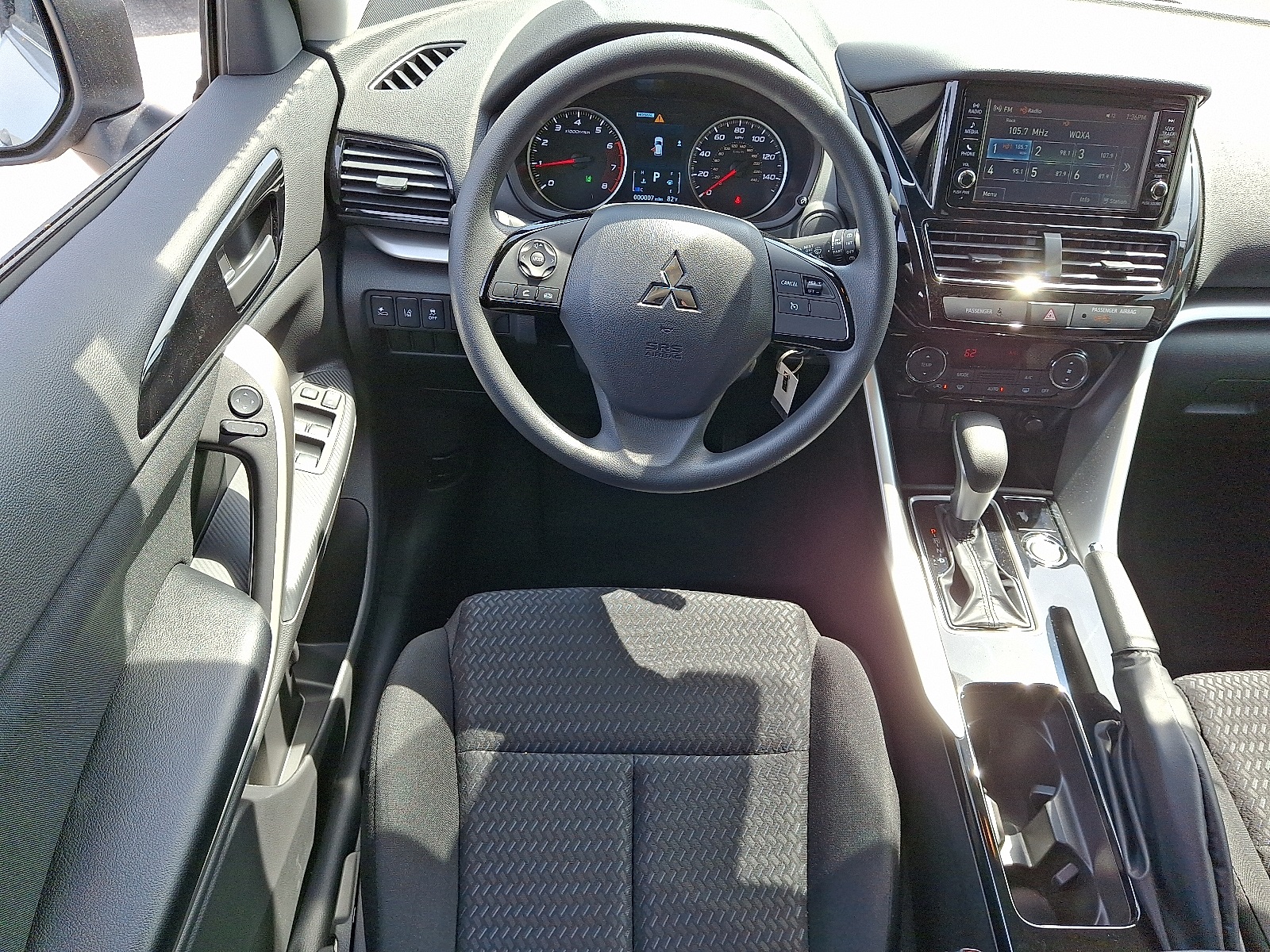 2025 Mitsubishi Eclipse Cross ES photo 9