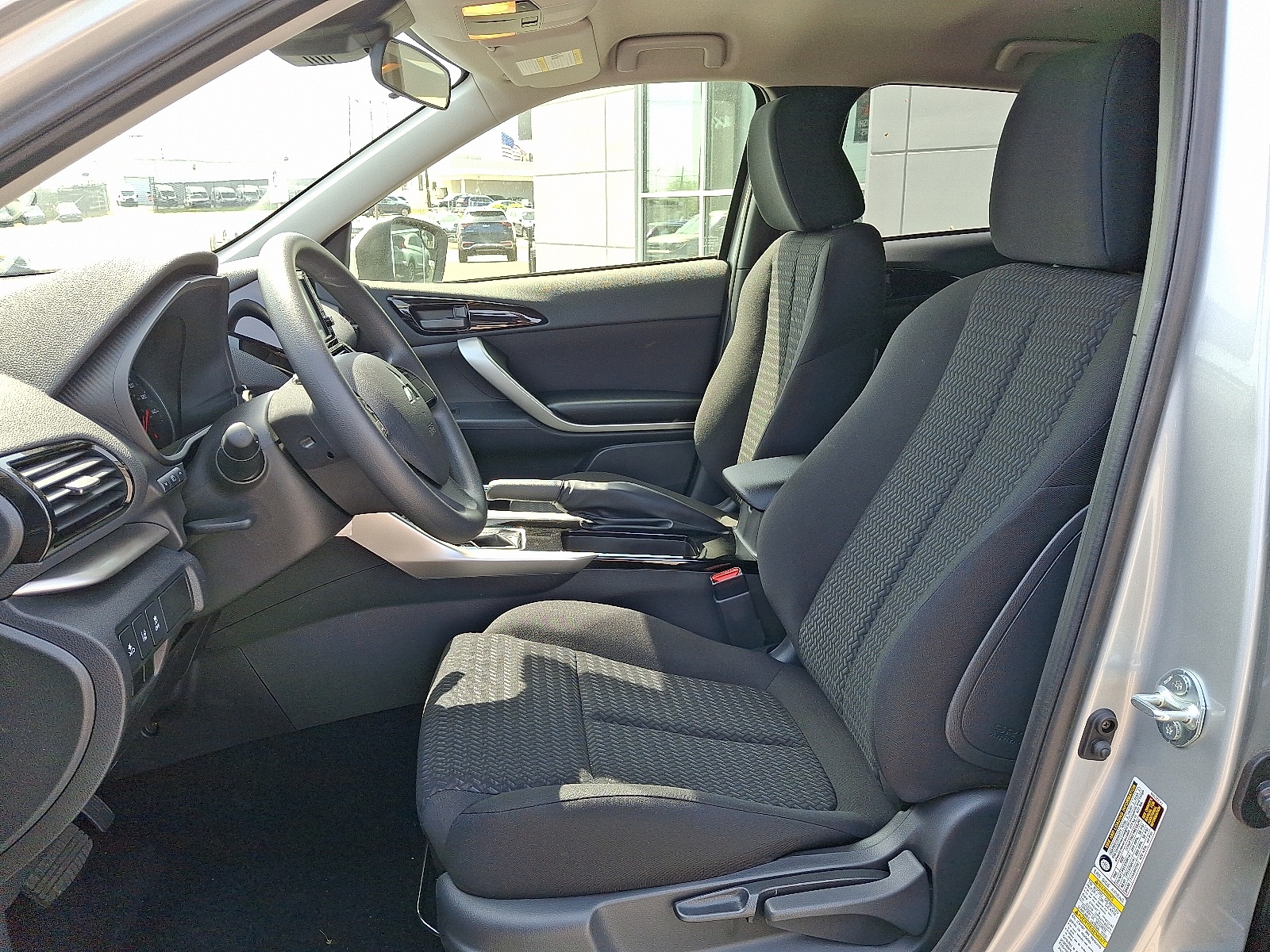 2025 Mitsubishi Eclipse Cross ES photo 11