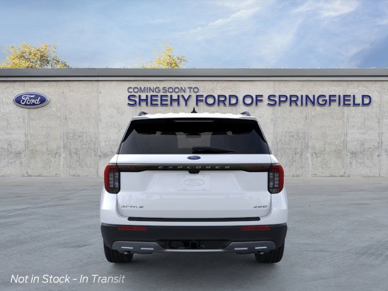 2025 Ford Explorer photo 3