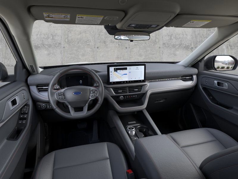 2025 Ford Explorer photo 5