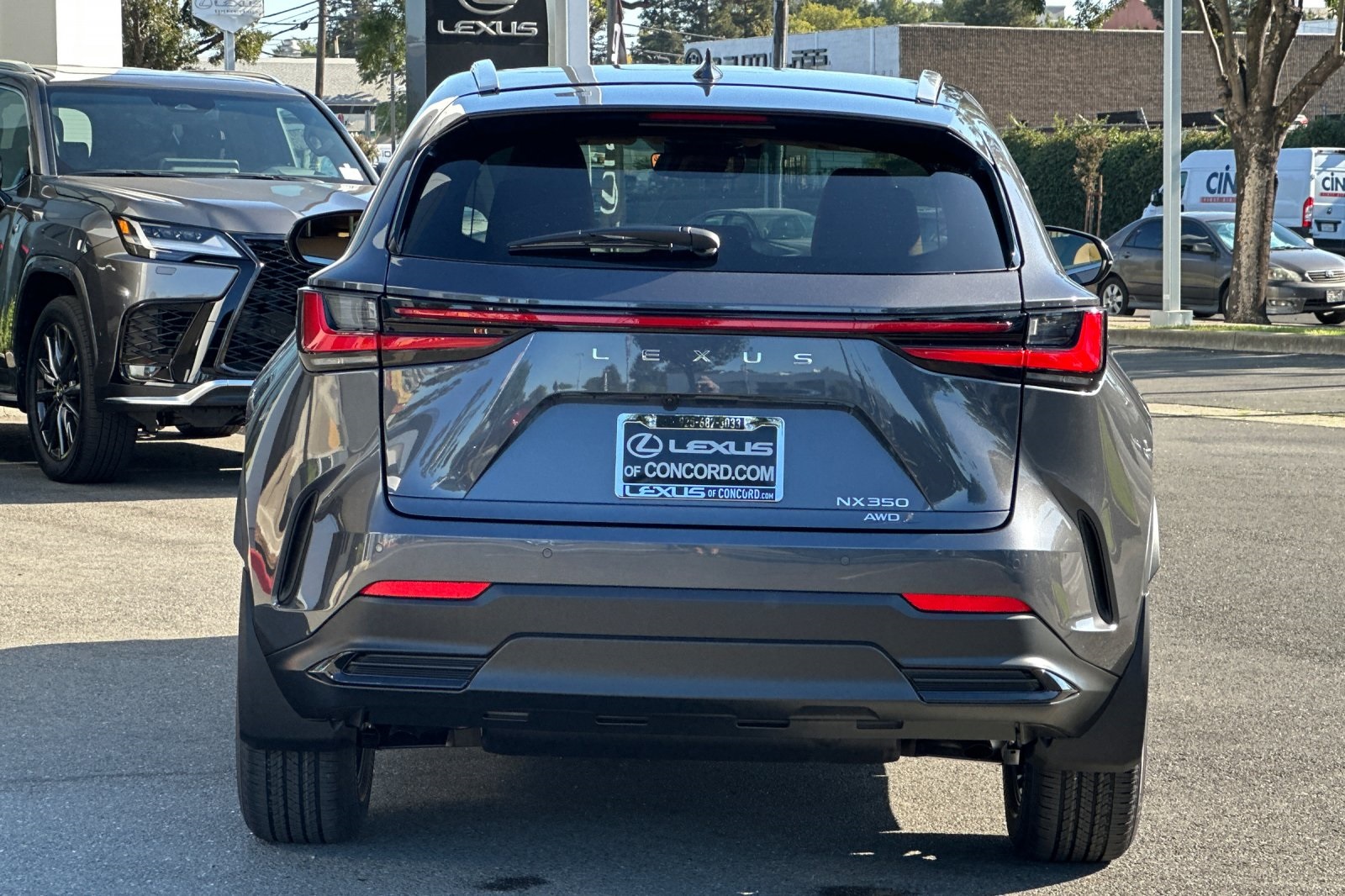 2026 Lexus NX 350 Premium AWD photo 4