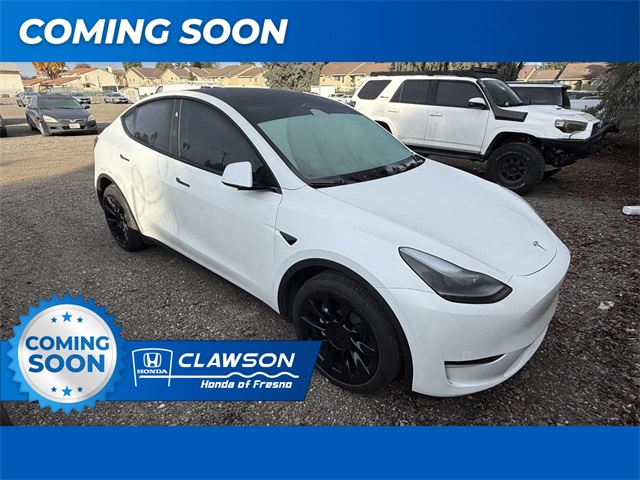 2024 Tesla Model Y Long Range's photo