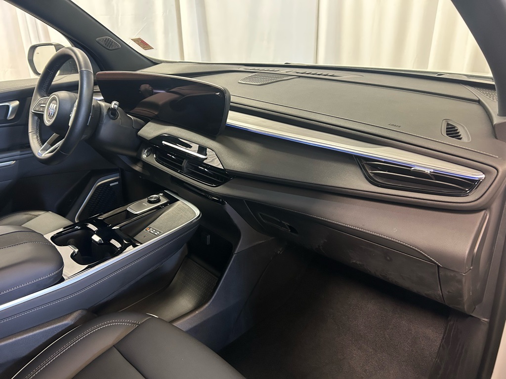 used 2025 Buick Enclave car, priced at $35,105