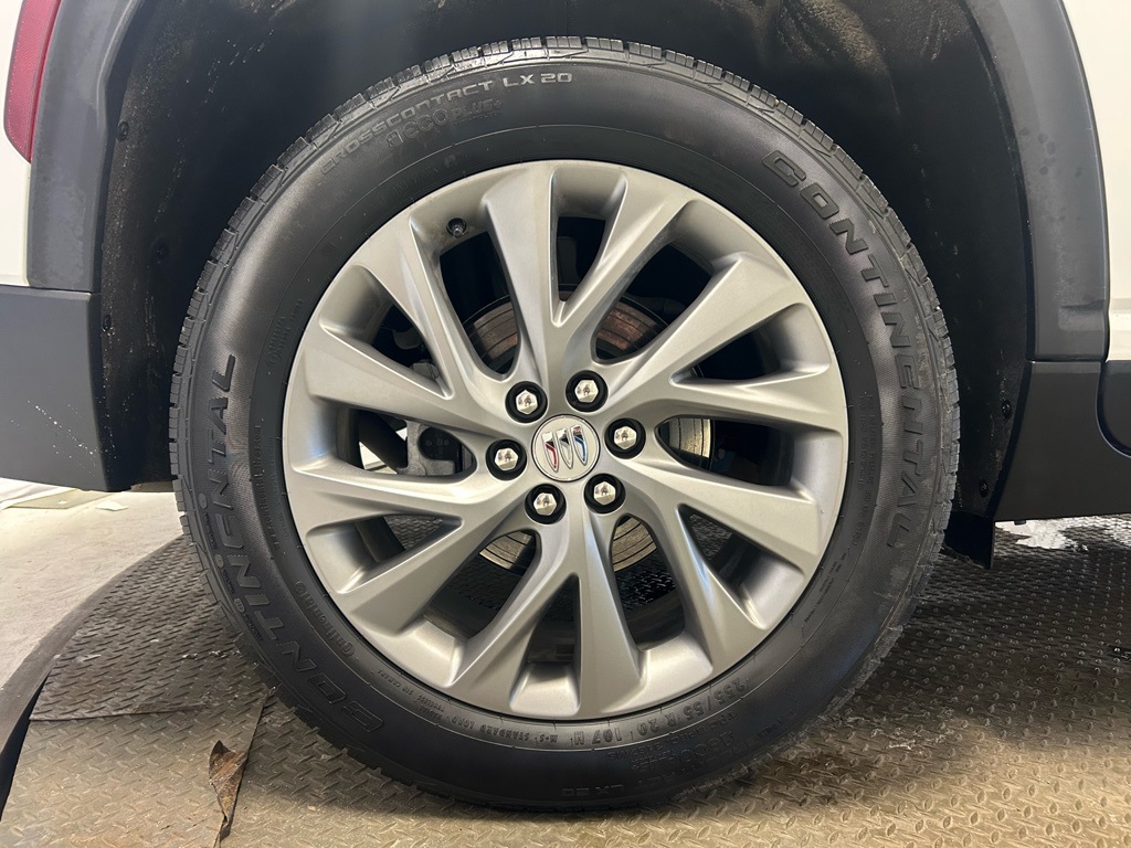 used 2025 Buick Enclave car, priced at $35,105