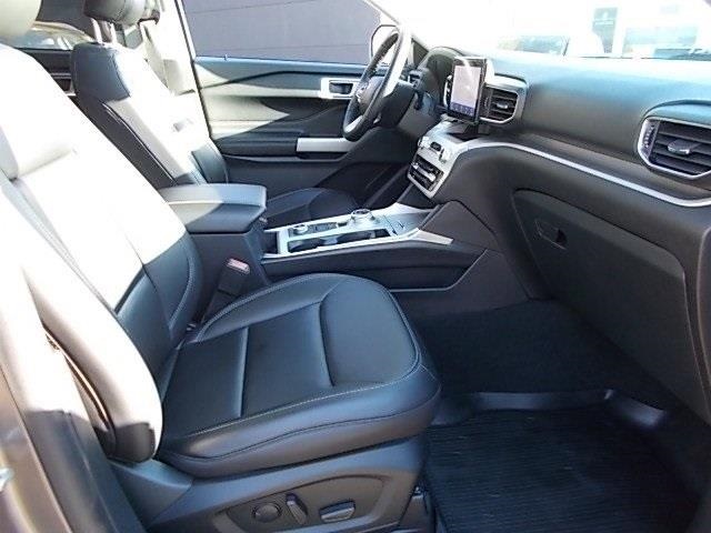 used 2022 Ford Explorer car, priced at $29,996