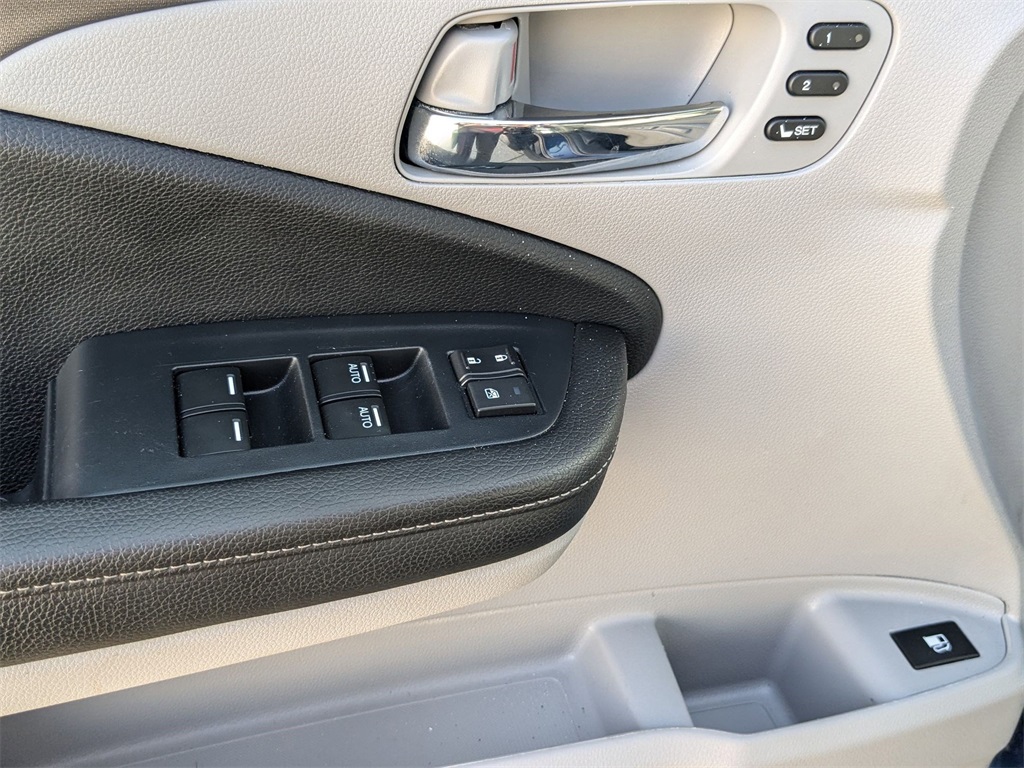 2022 Honda Ridgeline RTL-E photo 11