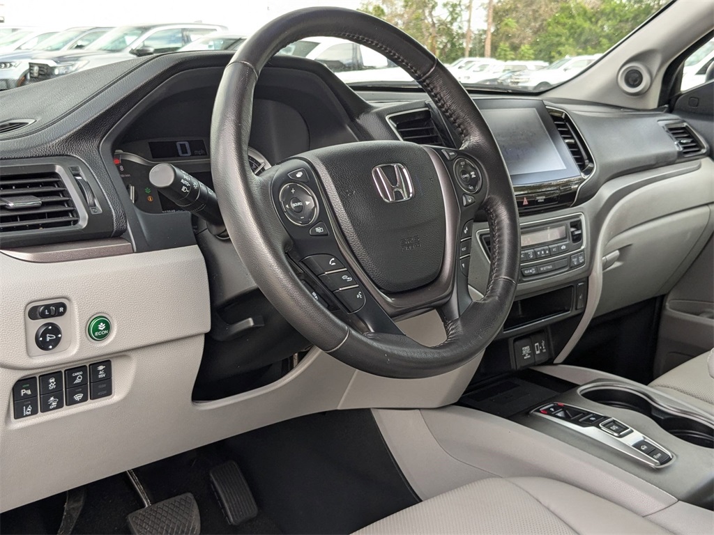 2022 Honda Ridgeline RTL-E photo 12