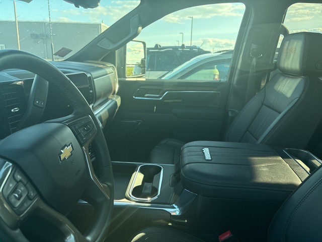 2024 Chevrolet Silverado 3500HD High Country