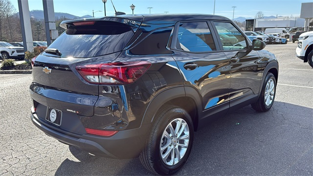 new 2026 Chevrolet TrailBlazer car, priced at $26,080