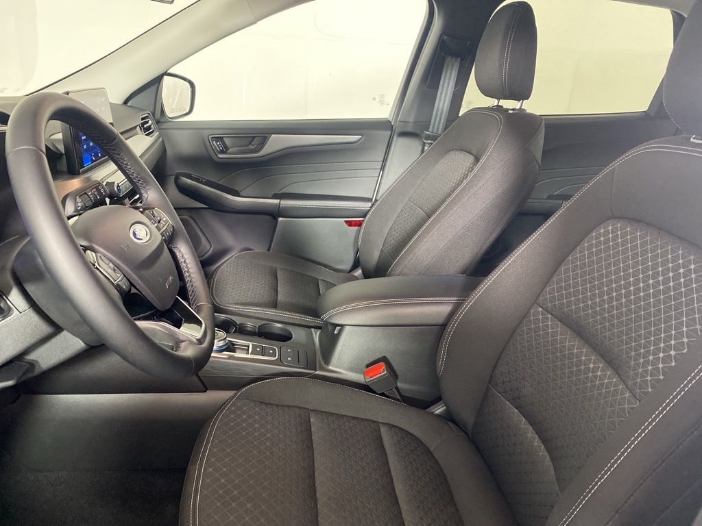 2025 Ford Escape Active photo 2