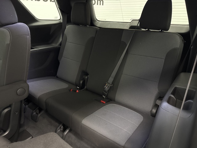 used 2022 Chevrolet Traverse car, priced at $22,998