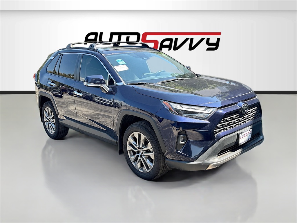 2023 Toyota RAV4 XLE Premium's photo