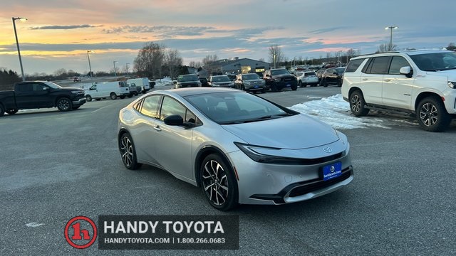 2024 Toyota Prius Prime XSE's photo