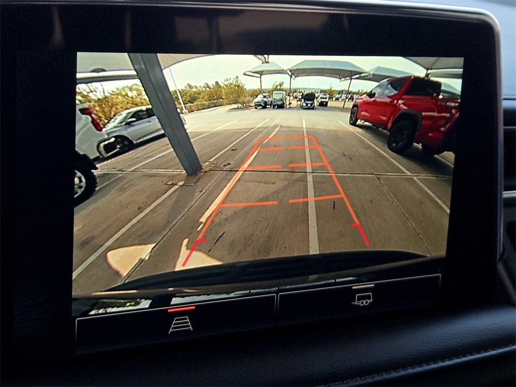 2024 Gmc Yukon SLE photo 19