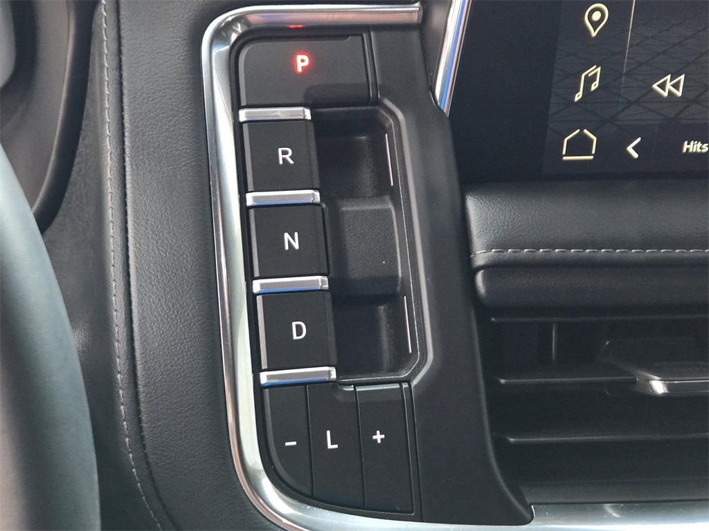 2024 Gmc Yukon SLE photo 23