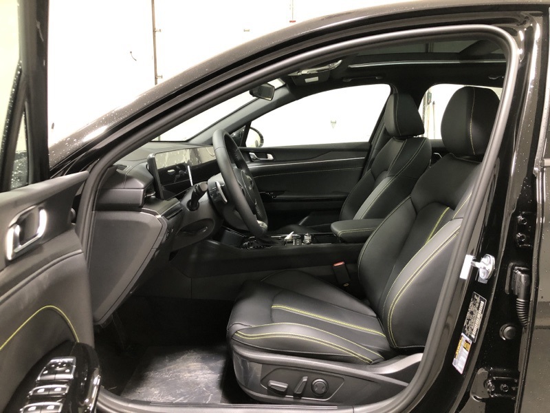 2026 Kia K5 GT photo 18