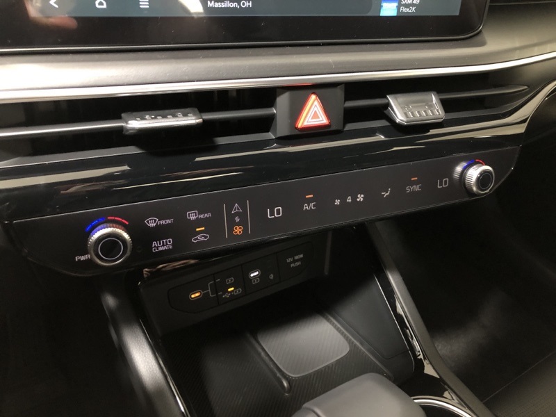 2026 Kia K5 GT photo 32