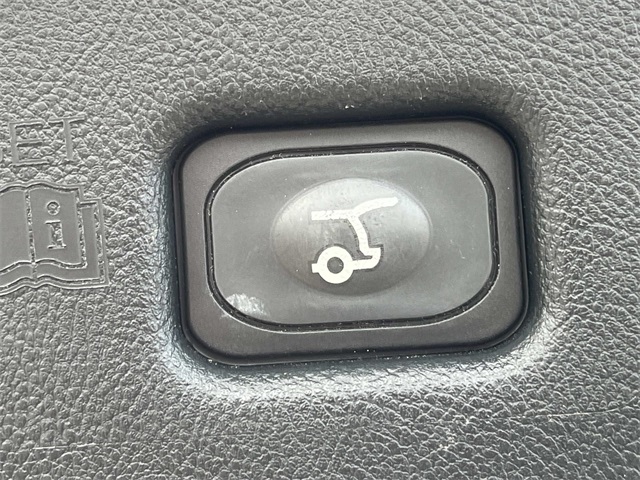 used 2021 Lincoln Nautilus car, priced at $26,991