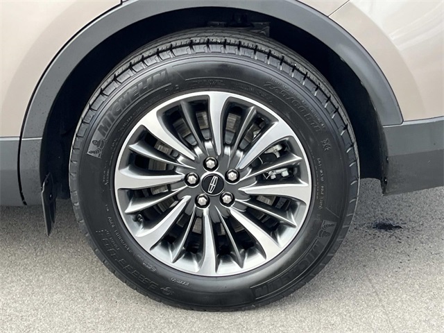 used 2021 Lincoln Nautilus car, priced at $26,991